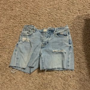 super cute denim shorts from pac-sun size 23